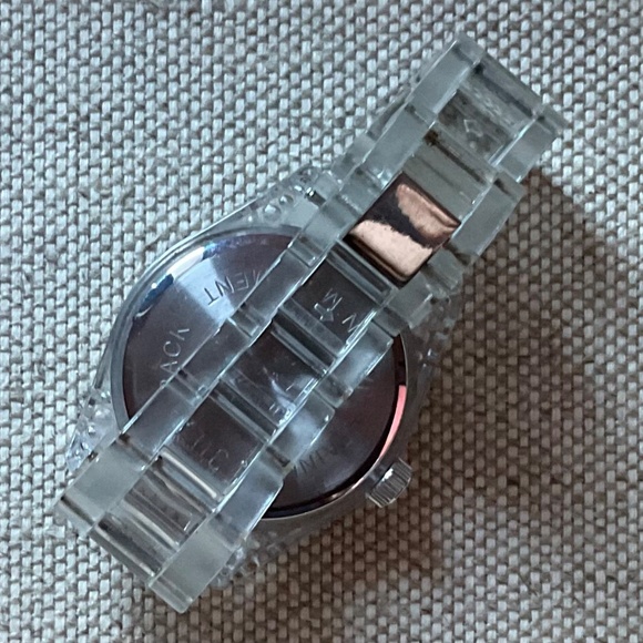 Joan Rivers Watch - Picture 4 of 4